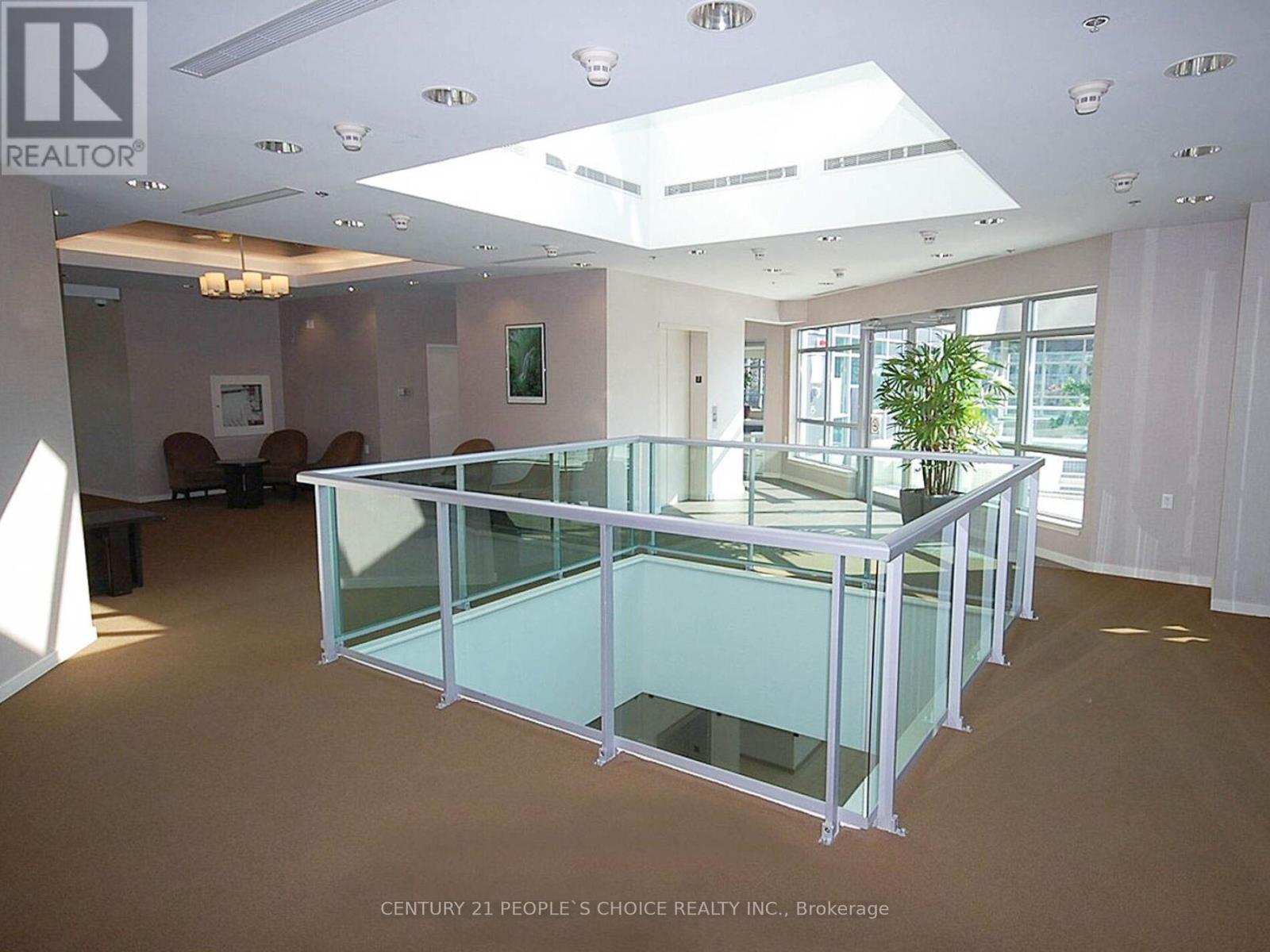 903 - 1 Elm Drive, Mississauga, Ontario L5B 4M1 - Photo 9 - W12535132