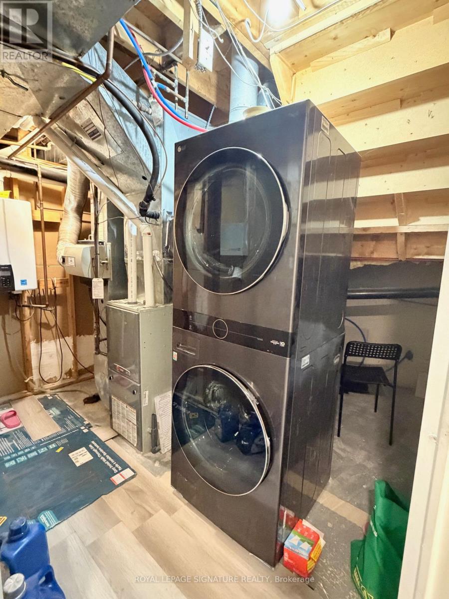 5630 Sparkwell Drive, Mississauga, Ontario  L5R 3N9 - Photo 15 - W12535166