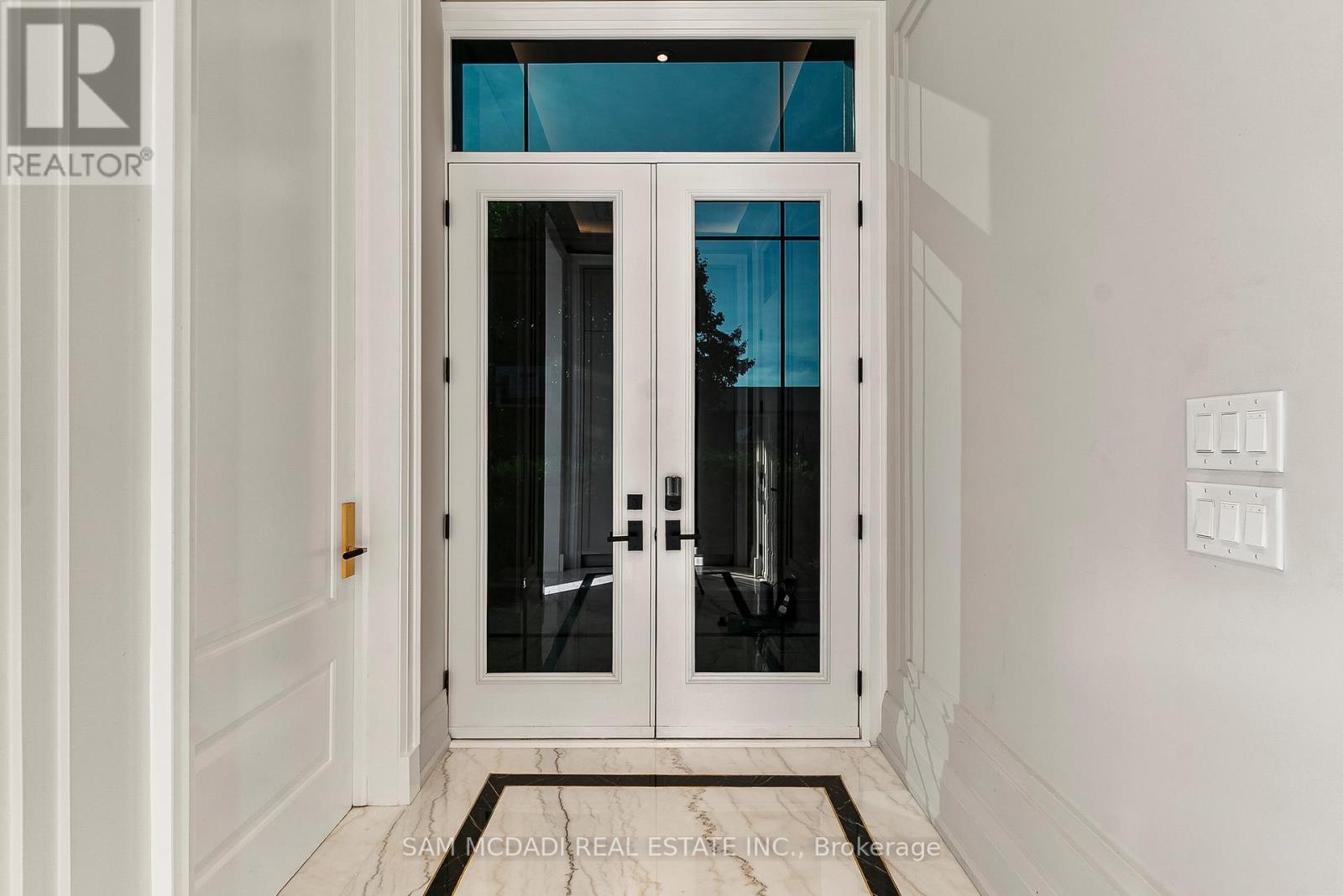 321 Morden Road, Oakville, Ontario  L6K 2S6 - Photo 20 - W12535220