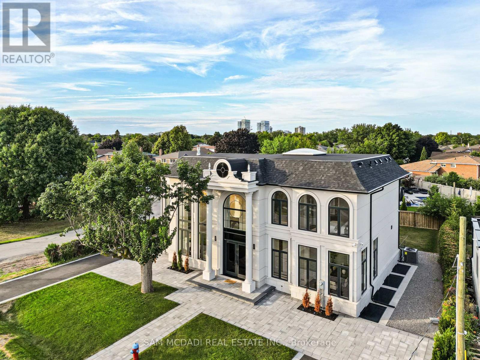 321 Morden Road, Oakville, Ontario  L6K 2S6 - Photo 47 - W12535220