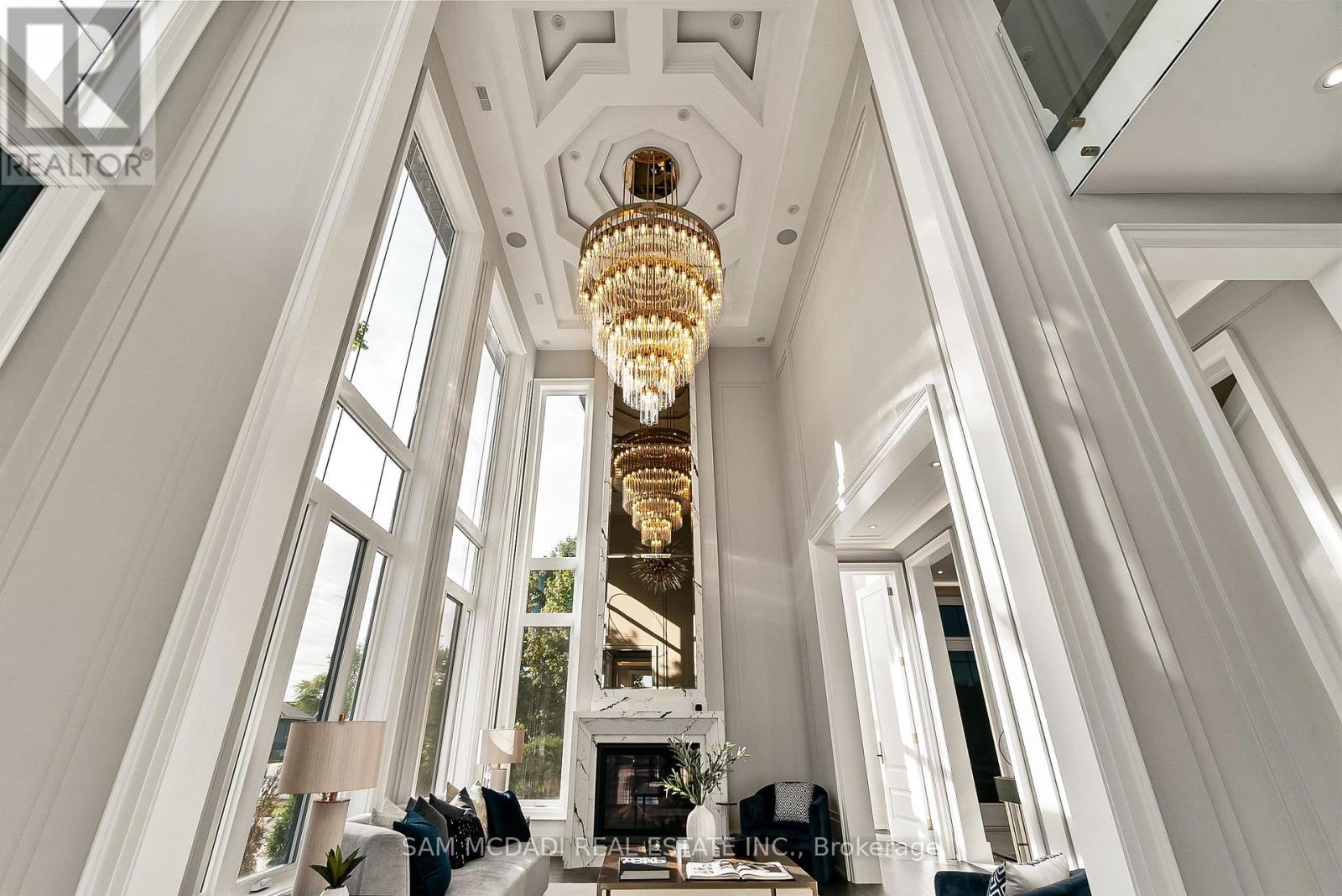 321 Morden Road, Oakville, Ontario  L6K 2S6 - Photo 5 - W12535220