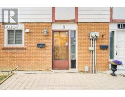 6 - 9 BUR OAK WAY, Toronto, Ontario
