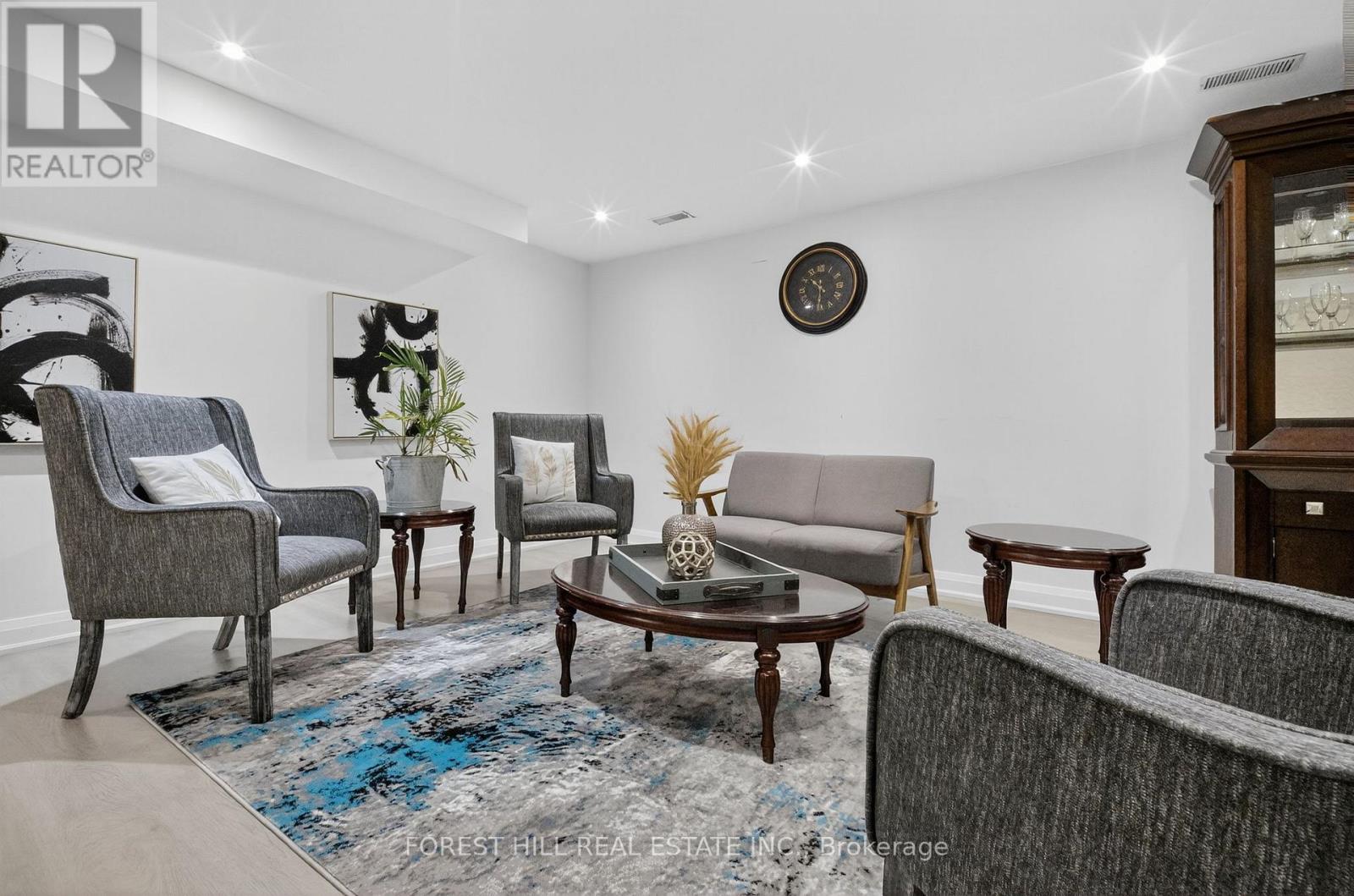 26 Elm Grove Avenue, Richmond Hill, Ontario  L4E 2T1 - Photo 29 - N12529852