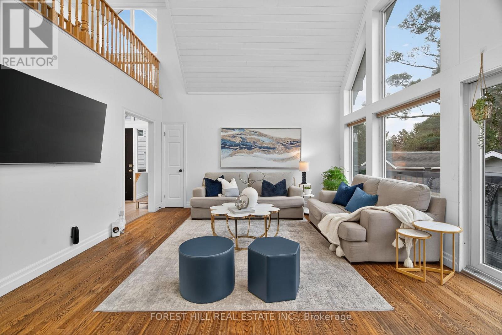 26 Elm Grove Avenue, Richmond Hill, Ontario  L4E 2T1 - Photo 6 - N12529852