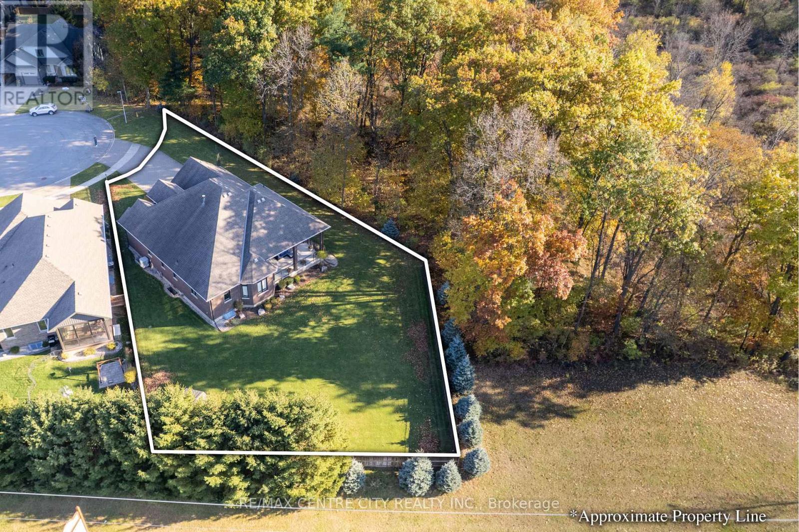 7 Drake Court, Strathroy-Caradoc, Ontario  N7G 0E1 - Photo 43 - X12535274