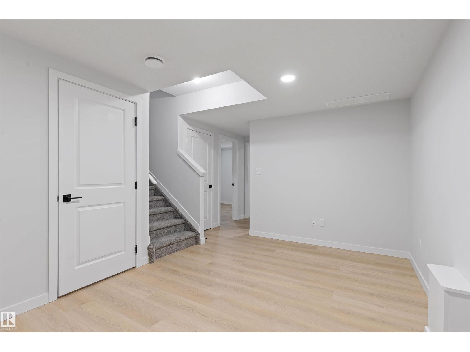 6385 King Wd Sw, Edmonton, Alberta  T6W 5J3 - Photo 24 - E4465417