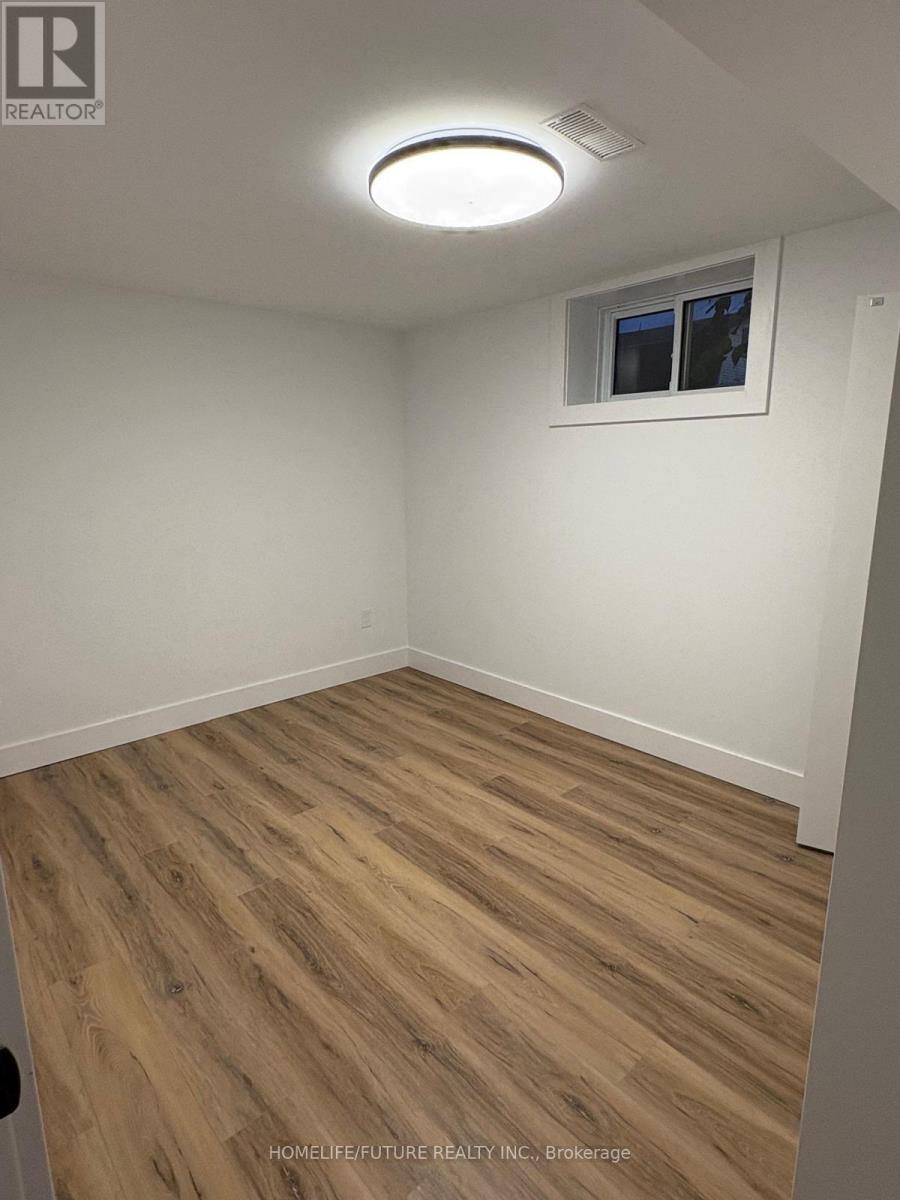 Bsmt - 541 Monteith Avenue, Oshawa, Ontario  L1J 1E2 - Photo 11 - E12365700