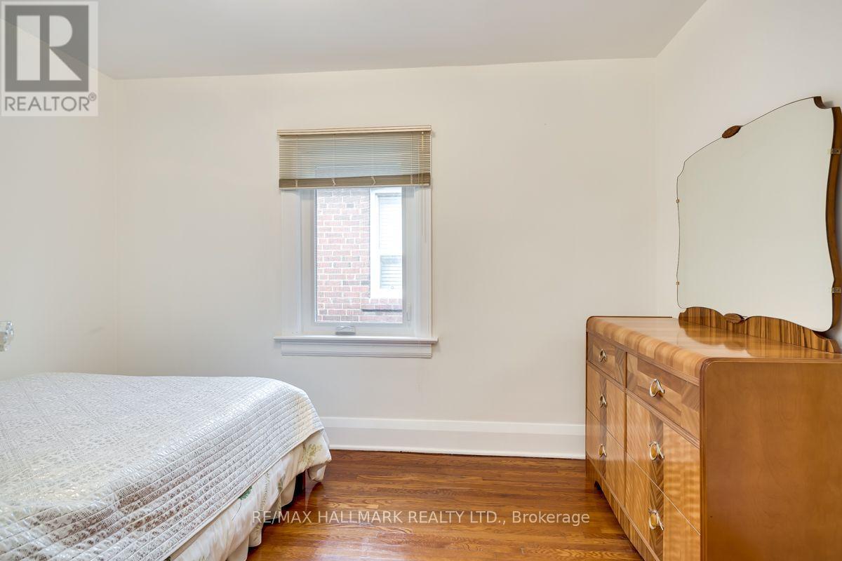 37 Cadorna Avenue, Toronto, Ontario  M4J 3W7 - Photo 10 - E12534692