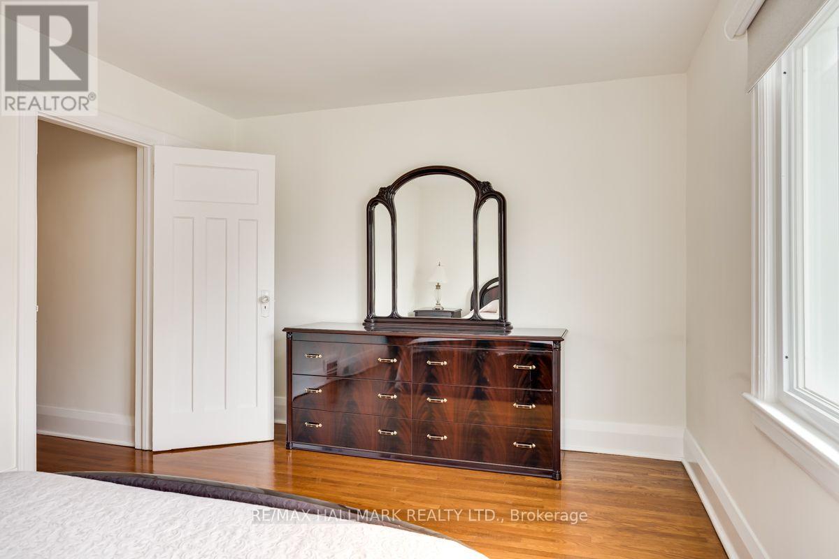 37 Cadorna Avenue, Toronto, Ontario  M4J 3W7 - Photo 9 - E12534692