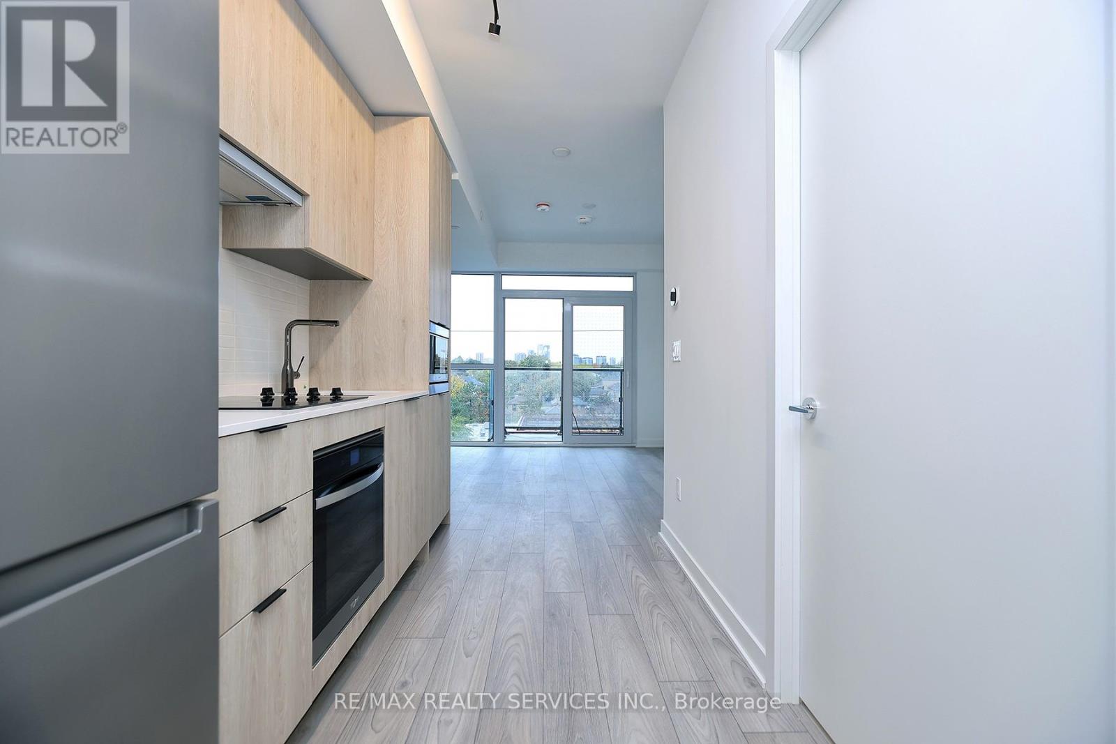 305 - 1007 The Queensway, Toronto, Ontario  M8Z 6C7 - Photo 11 - W12485918