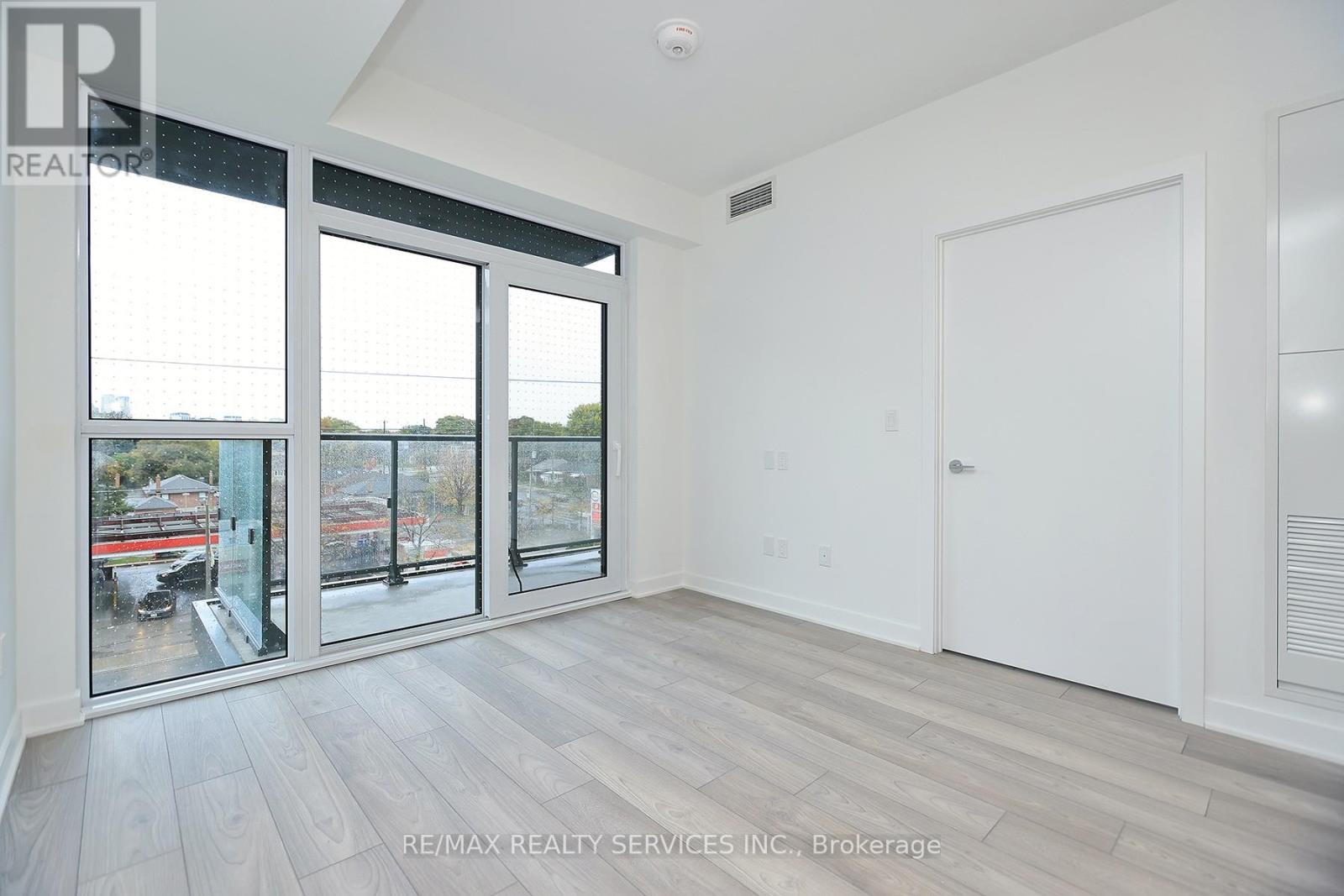 305 - 1007 The Queensway, Toronto, Ontario  M8Z 6C7 - Photo 16 - W12485918