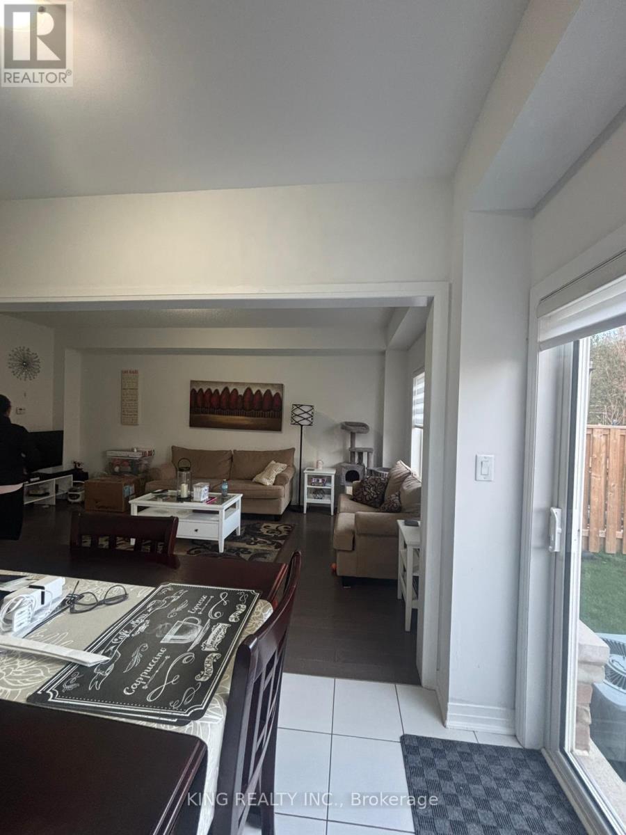 59 Leeson Street N, East Luther Grand Valley, Ontario  L0N 7P8 - Photo 8 - X12522846