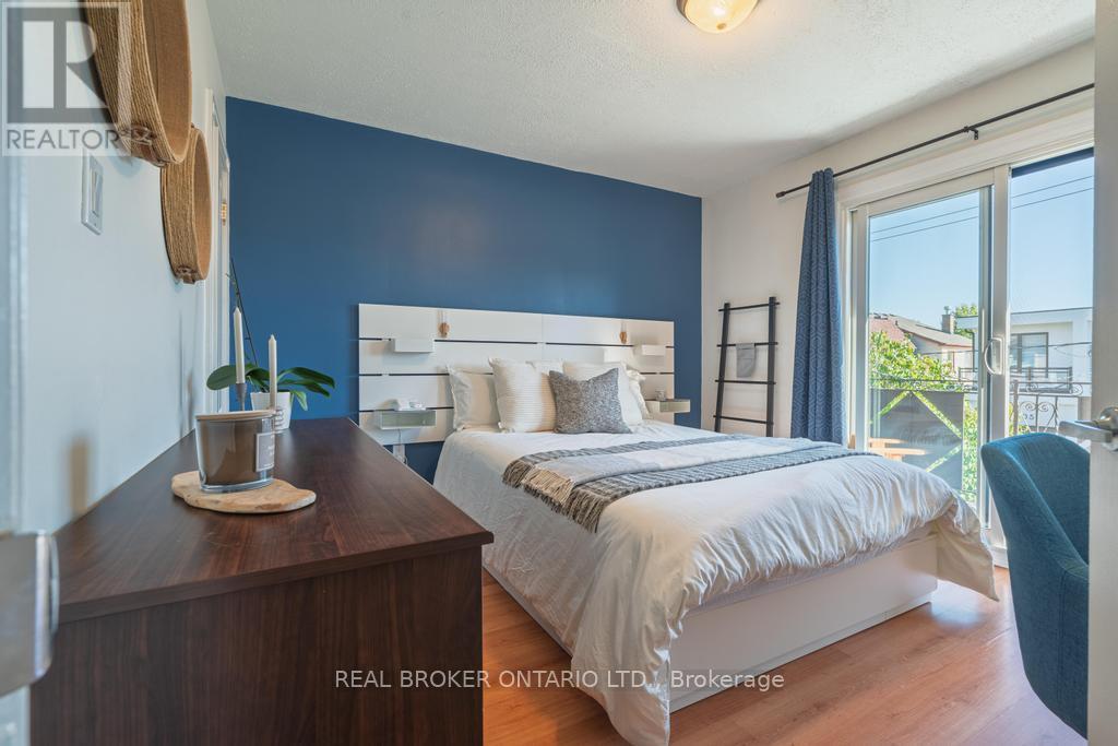 204 Earlscourt Avenue W, Toronto, Ontario  M6E 4B1 - Photo 17 - W12477671