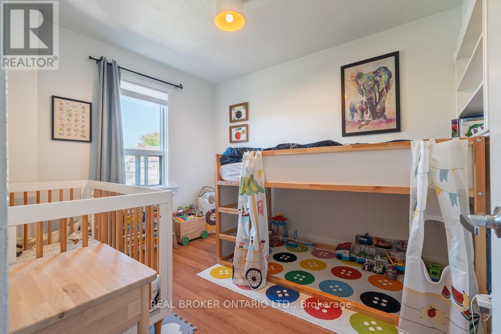 204 Earlscourt Avenue W, Toronto, Ontario  M6E 4B1 - Photo 19 - W12477671