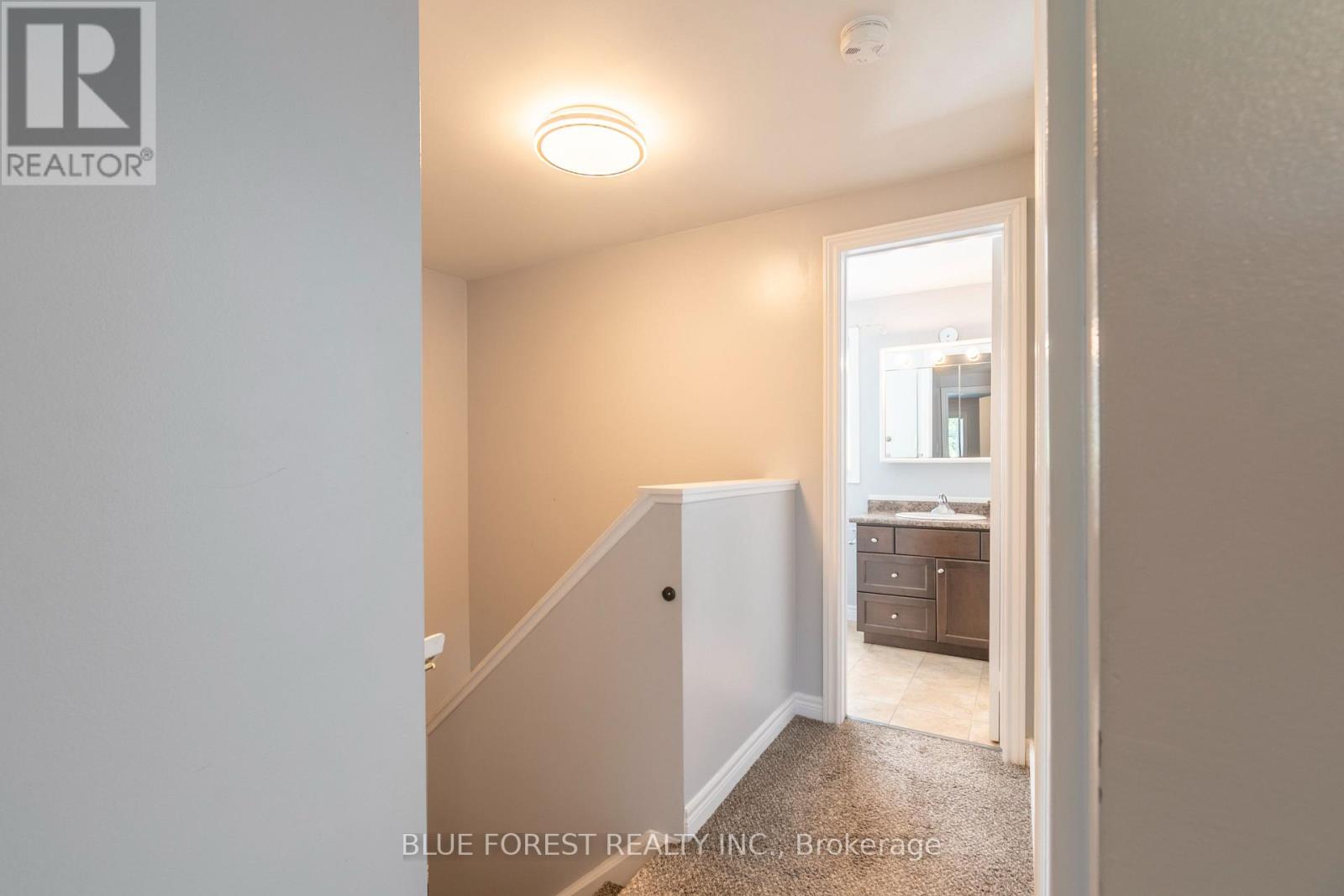 26 Acton Crescent, London South, Ontario  N6E 1W5 - Photo 18 - X12406909