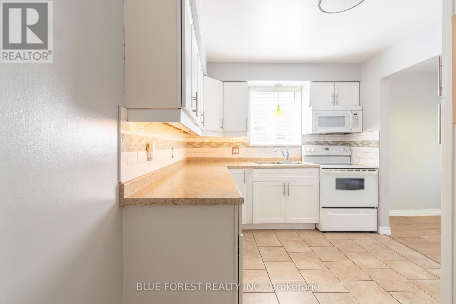 26 Acton Crescent, London South, Ontario  N6E 1W5 - Photo 13 - X12406909