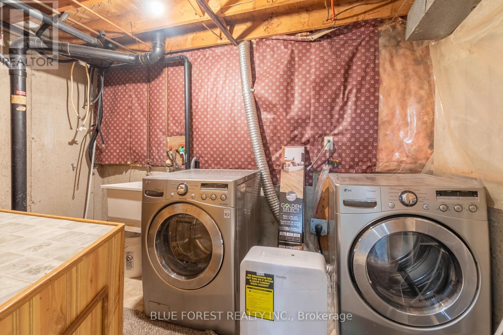 26 Acton Crescent, London South, Ontario  N6E 1W5 - Photo 35 - X12406909