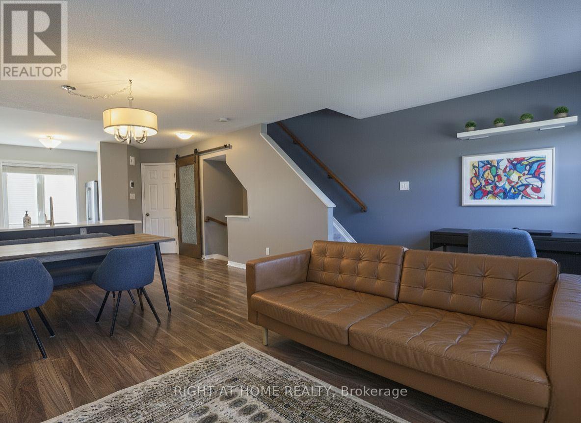 773 Cobble Hill Drive, Ottawa, Ontario  K2J 0C3 - Photo 7 - X12452126