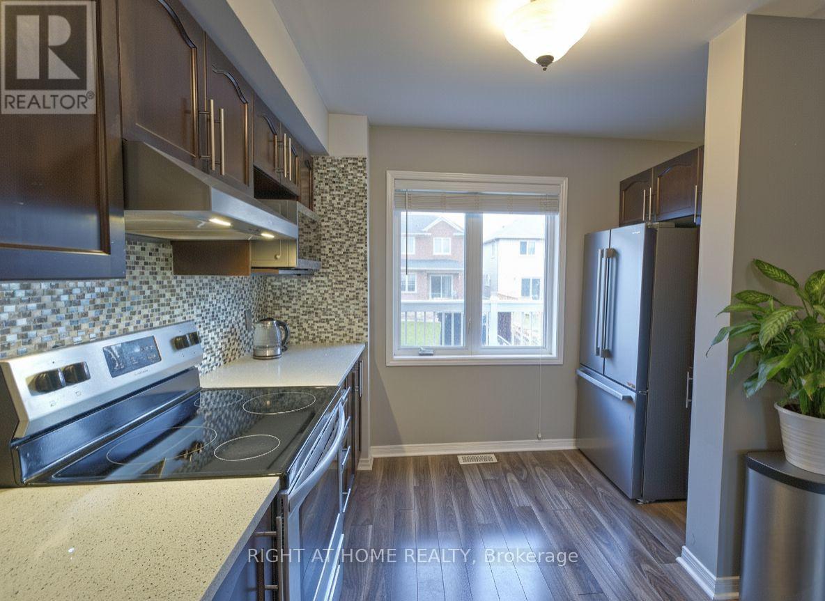 773 Cobble Hill Drive, Ottawa, Ontario  K2J 0C3 - Photo 9 - X12452126