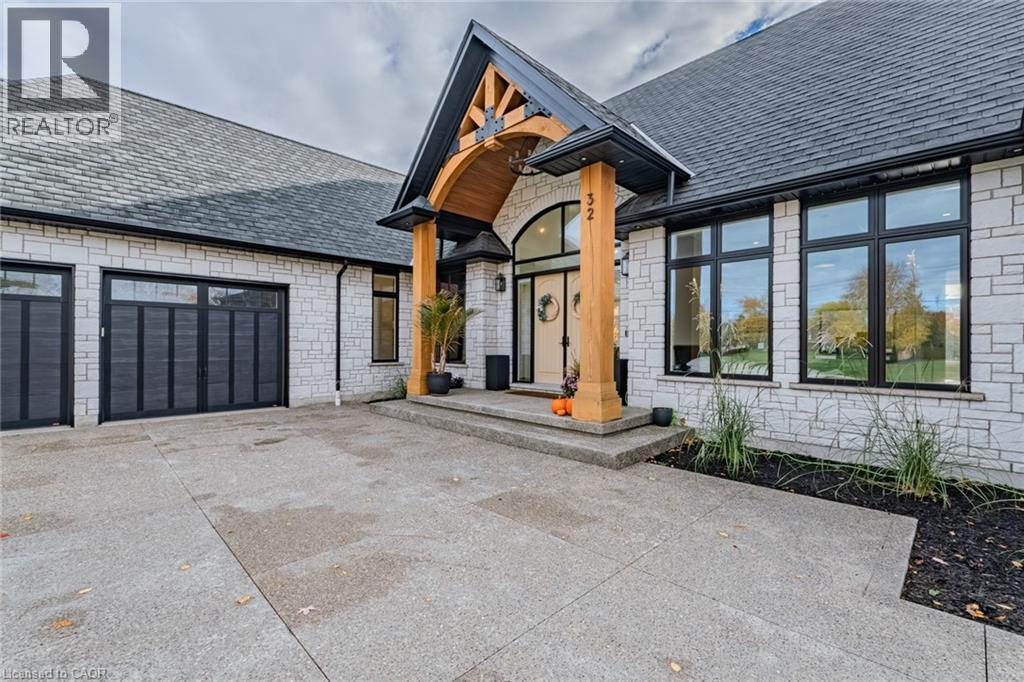 32 Sunninghill Drive, Port Dover, Ontario  N0A 1N6 - Photo 2 - 40786772