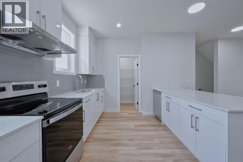 203, 90 Corner Meadows Manor, Calgary, Alberta  T3N 2N8 - Photo 14 - A2255025