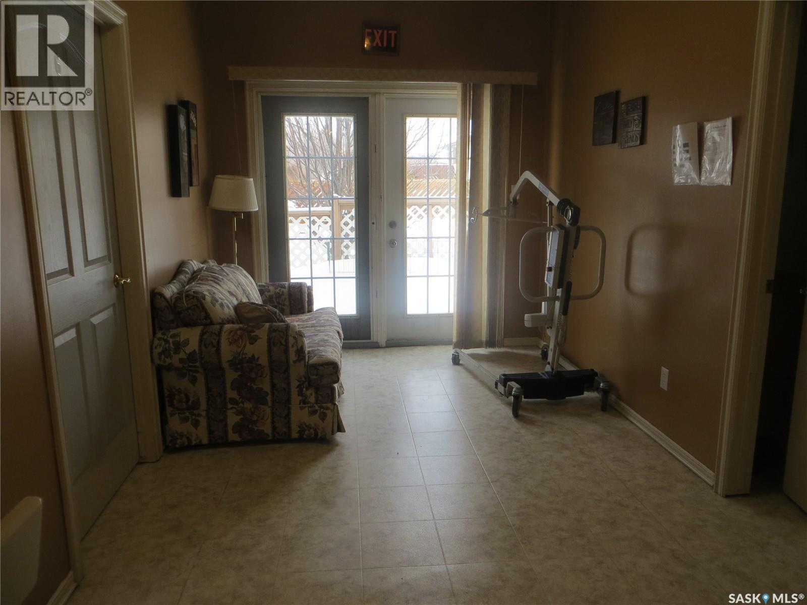 108 8th Street, Pilot Butte, Saskatchewan  S0G 3Z0 - Photo 18 - SK023739