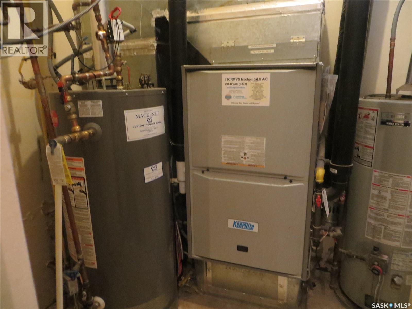 108 8th Street, Pilot Butte, Saskatchewan  S0G 3Z0 - Photo 22 - SK023739