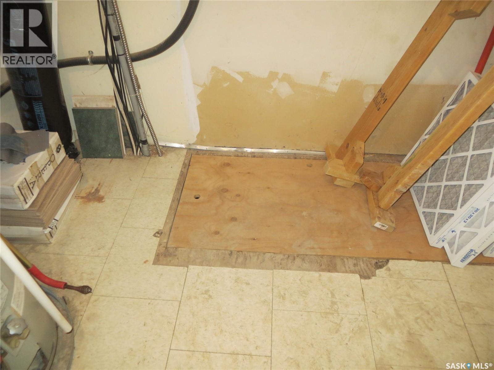 108 8th Street, Pilot Butte, Saskatchewan  S0G 3Z0 - Photo 25 - SK023739