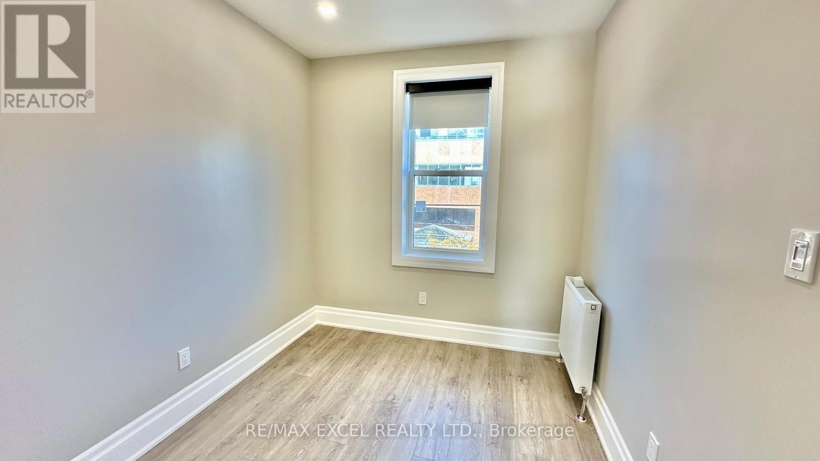 3 - 617 College Street, Toronto, Ontario  M6G 1B5 - Photo 2 - C12535250