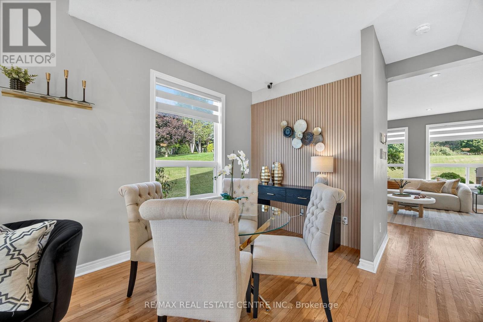 37 Woodland Drive, East Garafraxa, Ontario  L9W 6B7 - Photo 12 - X12451273