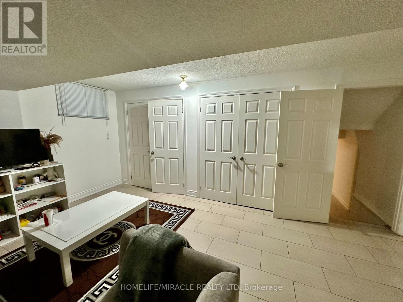 Bsmt - 2461 President Boulevard, Mississauga, Ontario  L5B 3E7 - Photo 10 - W12535266