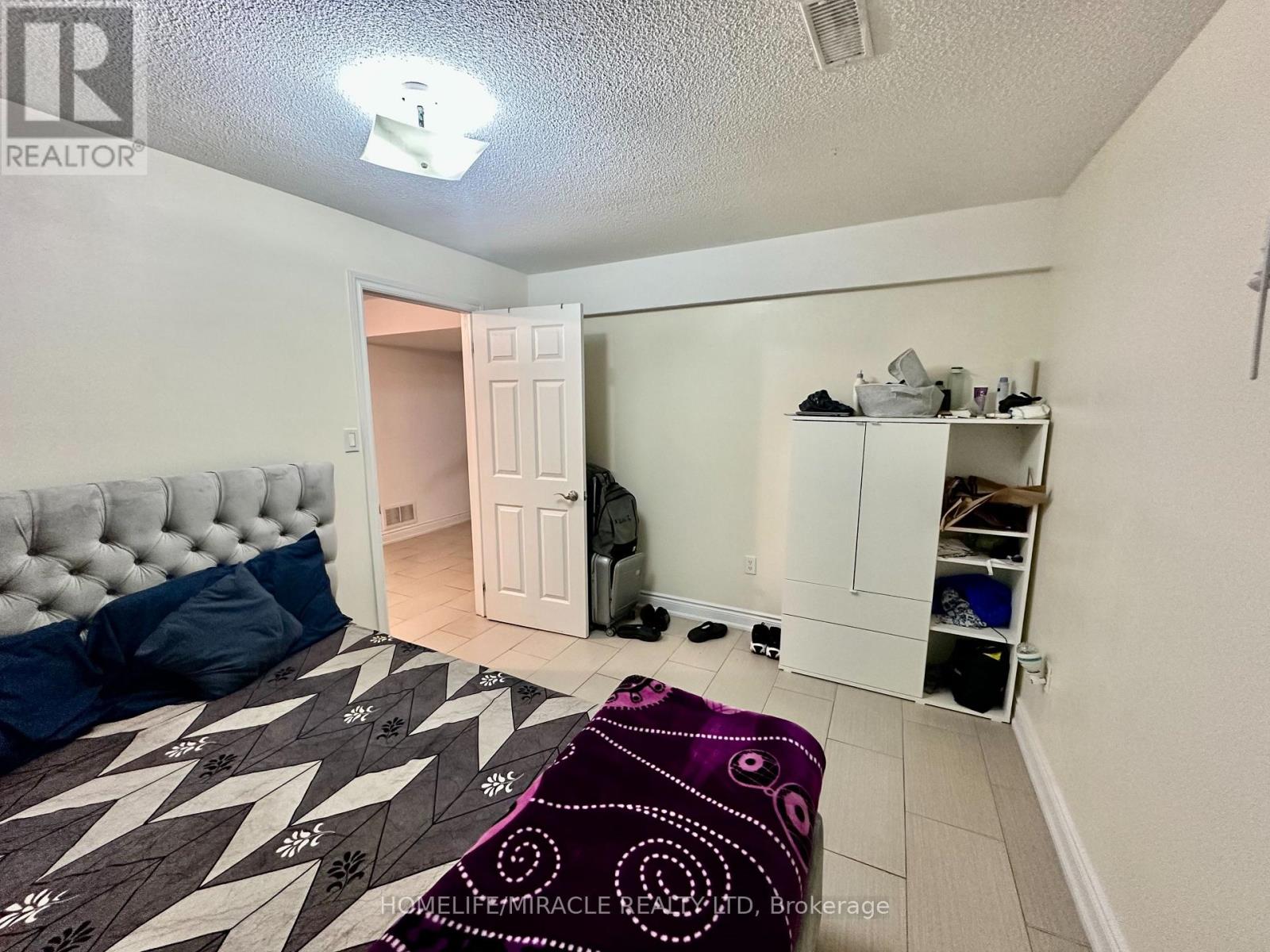 Bsmt - 2461 President Boulevard, Mississauga, Ontario  L5B 3E7 - Photo 21 - W12535266