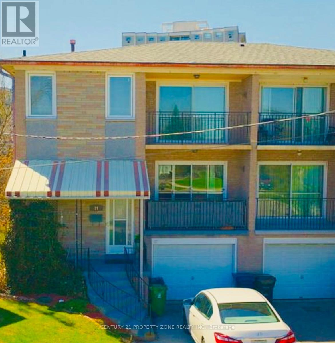 19 TERRYELLEN CRESCENT, Toronto, Ontario