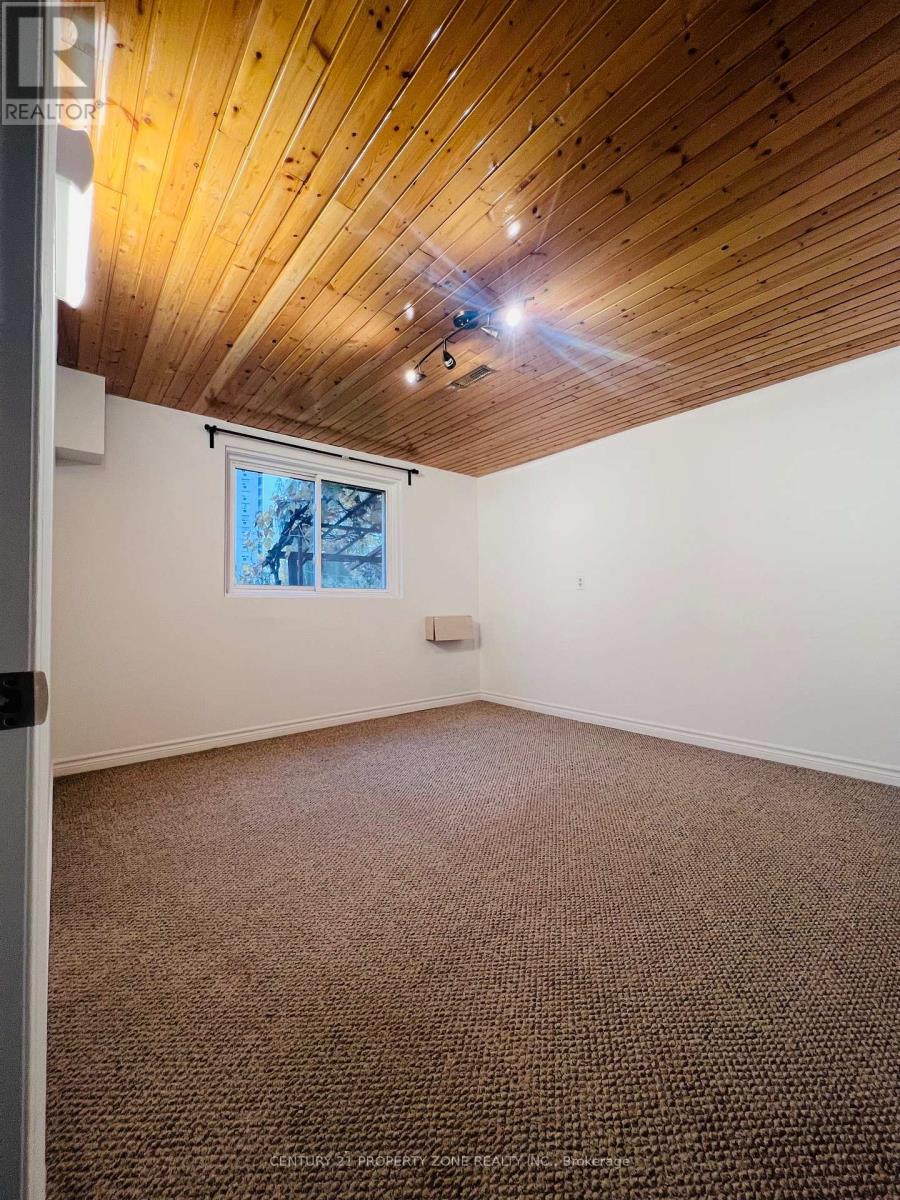 19 Terryellen Crescent, Toronto, Ontario  M9C 1H6 - Photo 5 - W12535280