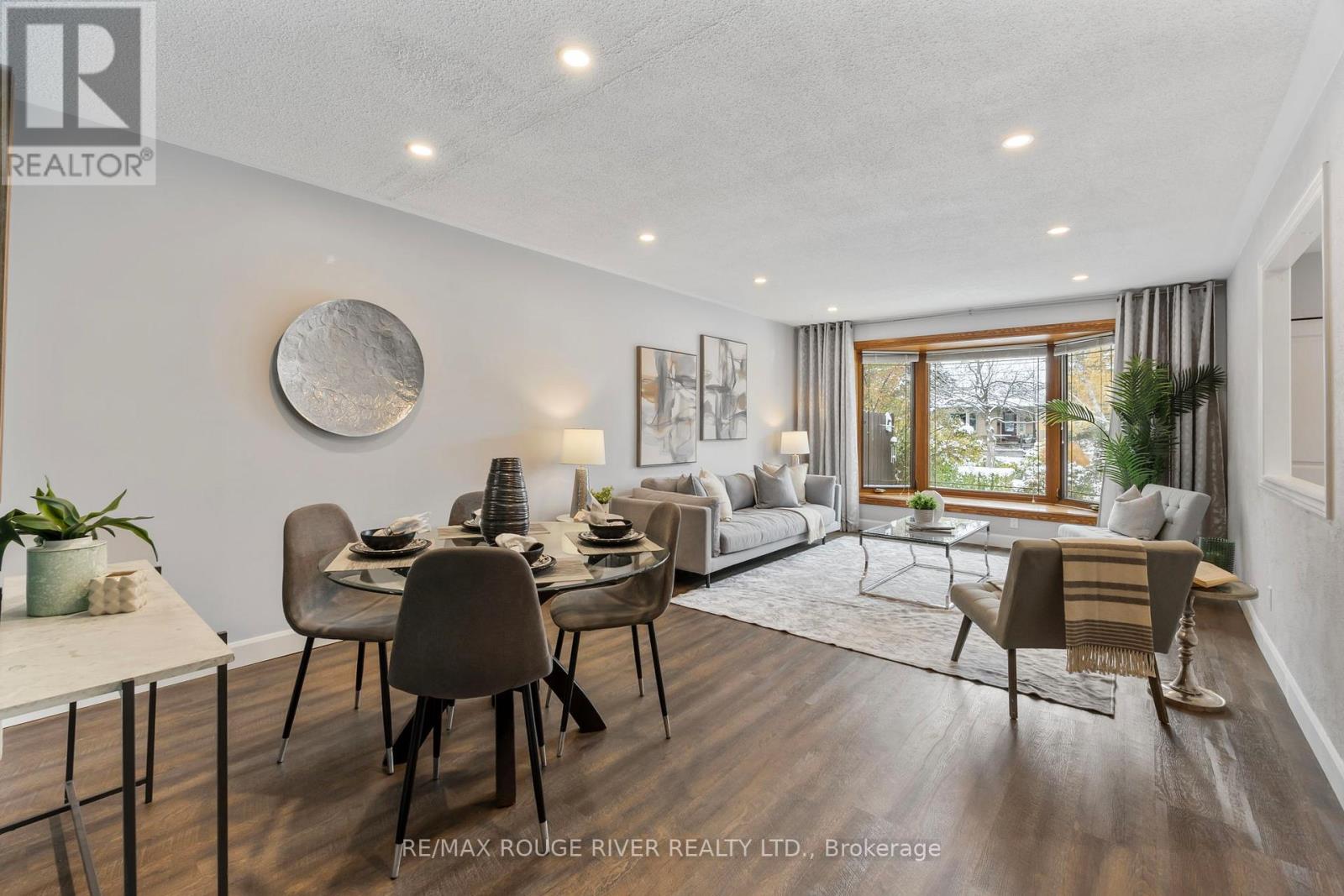 819 Sanok Drive, Pickering, Ontario  L1W 2R1 - Photo 6 - E12535234