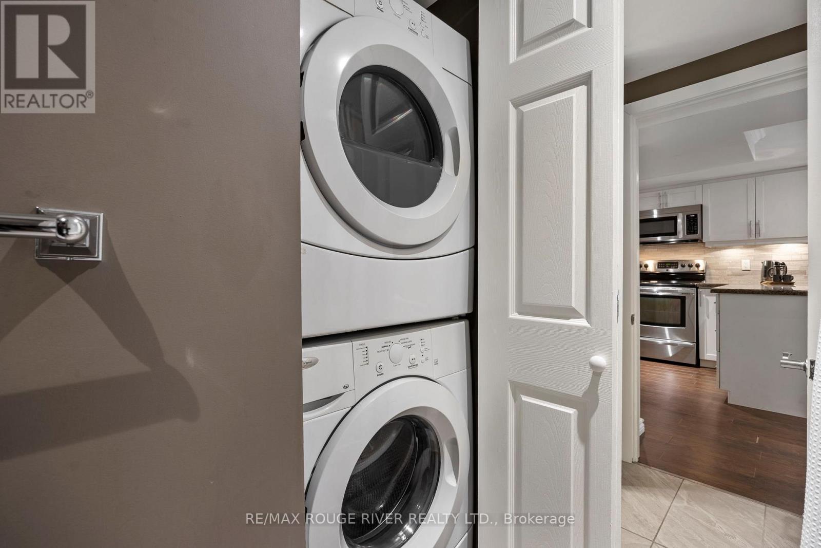 819 Sanok Drive, Pickering, Ontario  L1W 2R1 - Photo 26 - E12535234