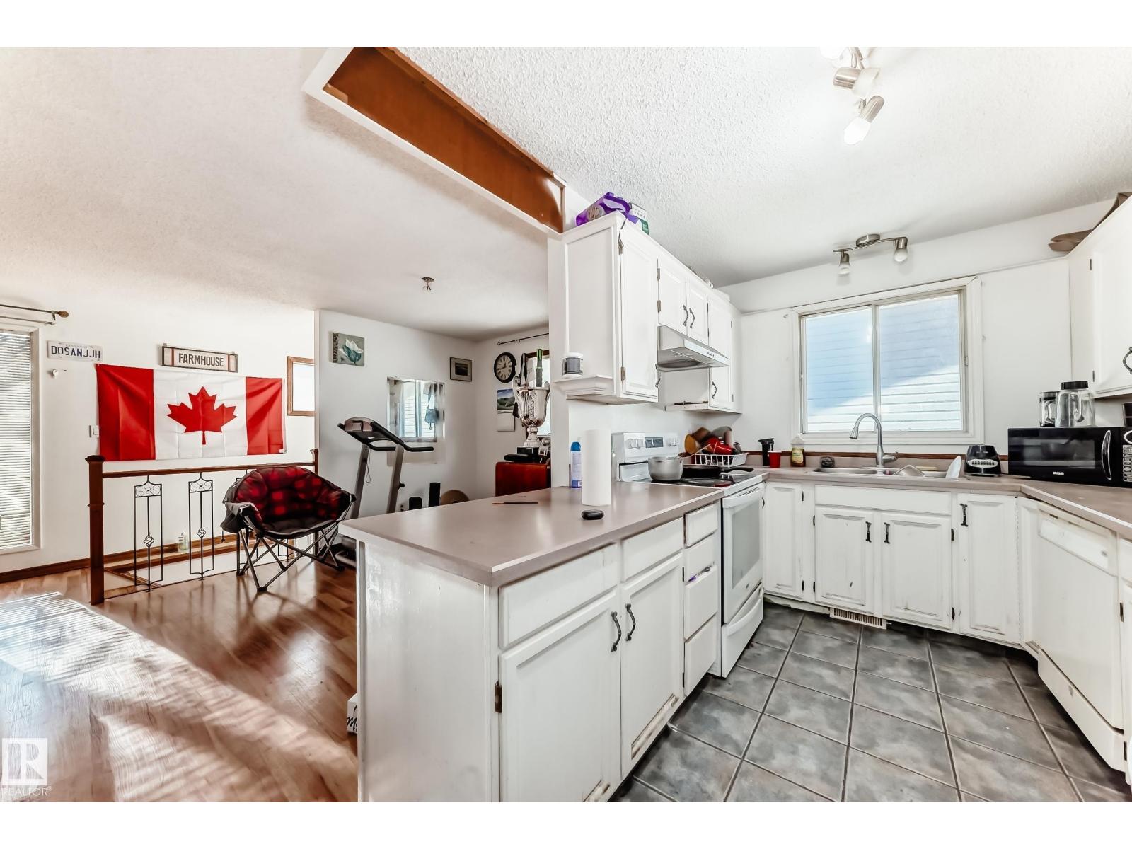 5144 37 Av Nw, Edmonton, Alberta  T6L 1C8 - Photo 5 - E4464943