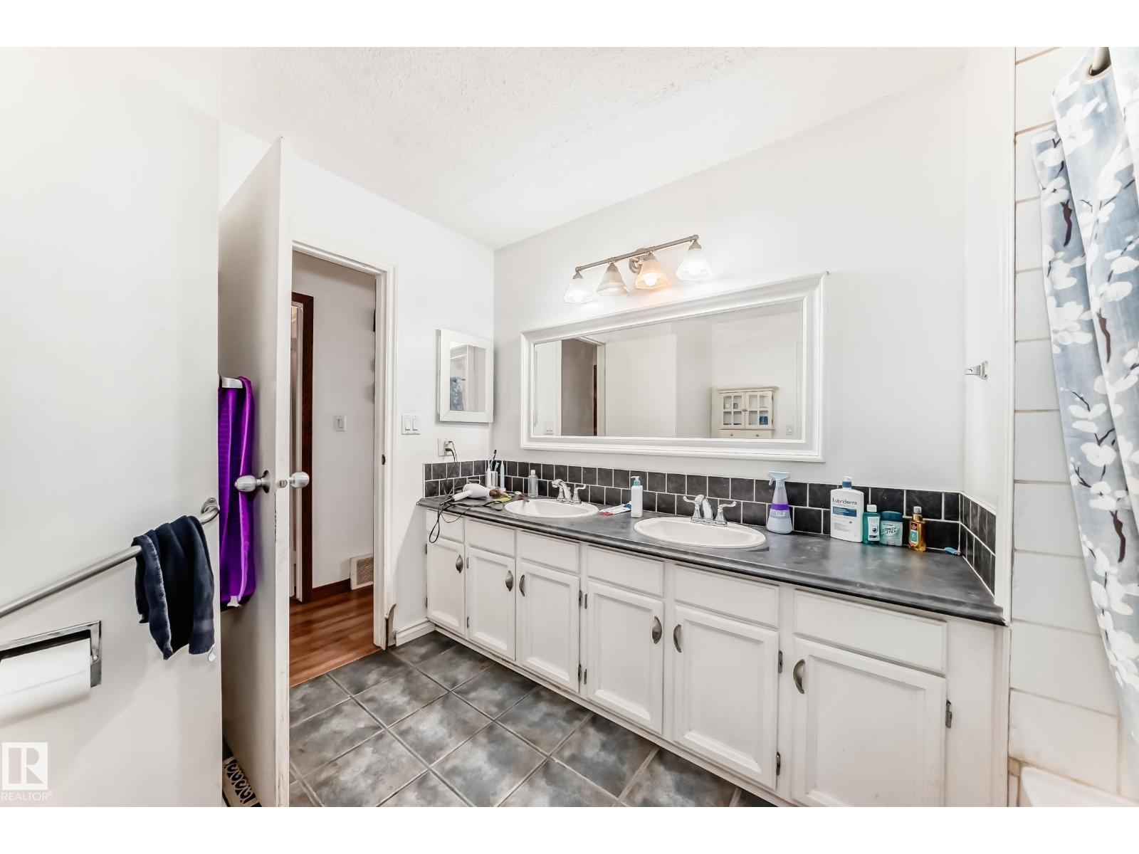 5144 37 Av Nw, Edmonton, Alberta  T6L 1C8 - Photo 19 - E4464943