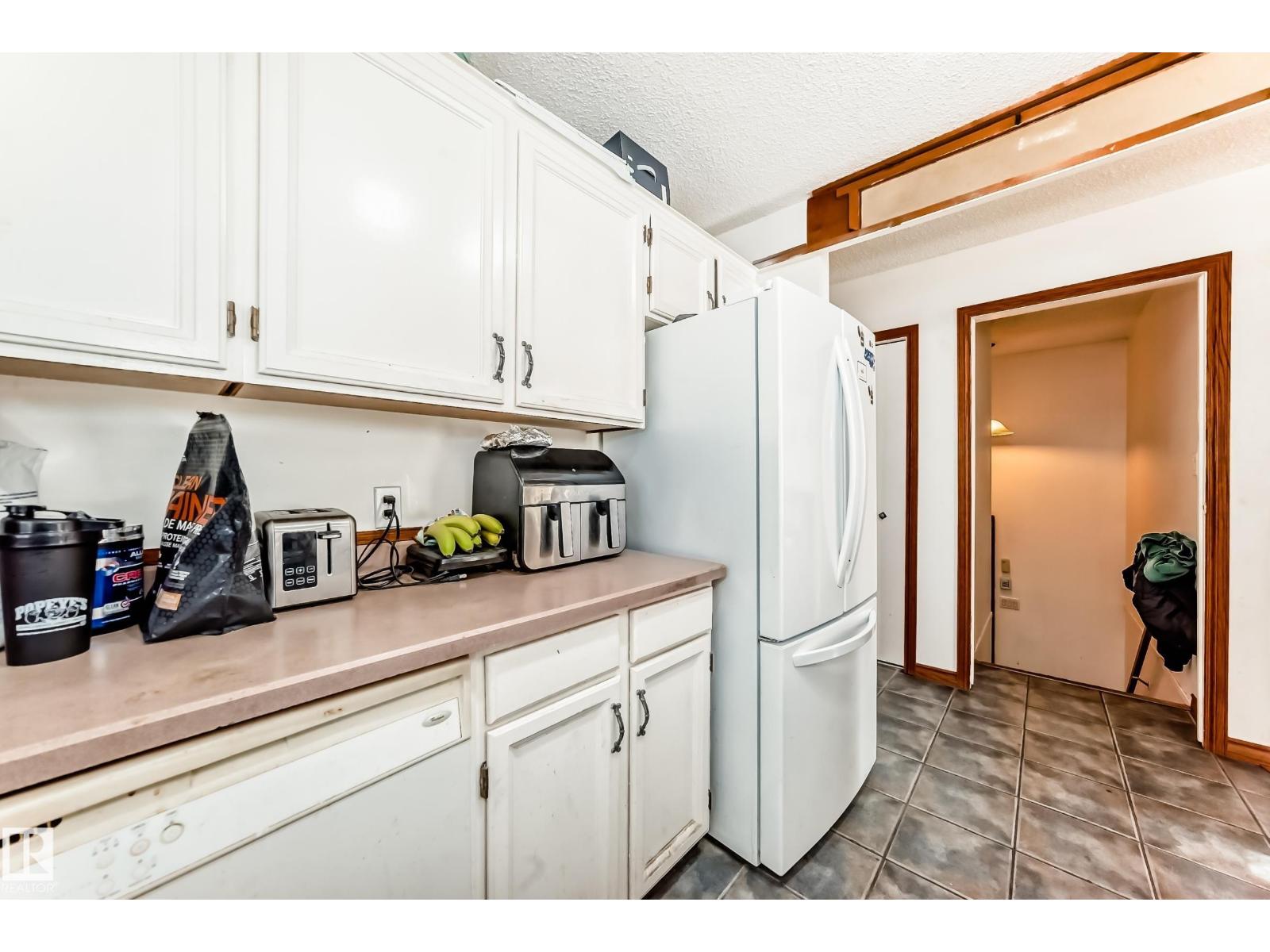 5144 37 Av Nw, Edmonton, Alberta  T6L 1C8 - Photo 8 - E4464943