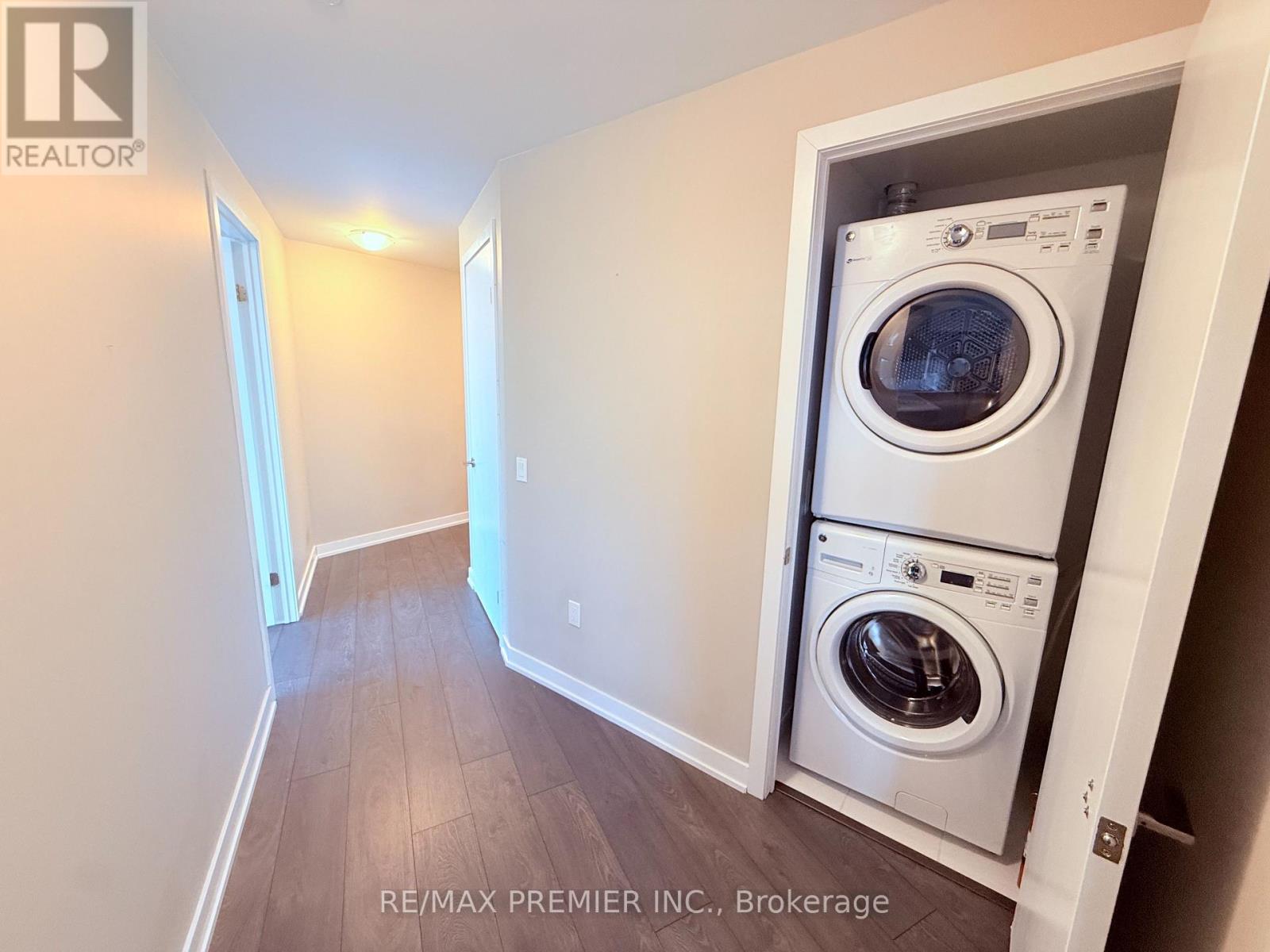 2204 - 38 Iannuzzi Street, Toronto, Ontario  M5V 0S2 - Photo 21 - C12475113