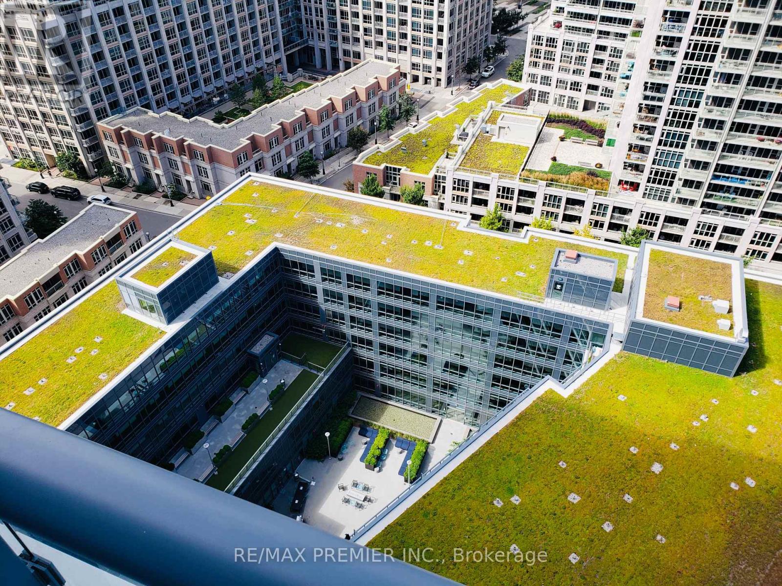 2204 - 38 Iannuzzi Street, Toronto, Ontario  M5V 0S2 - Photo 29 - C12475113