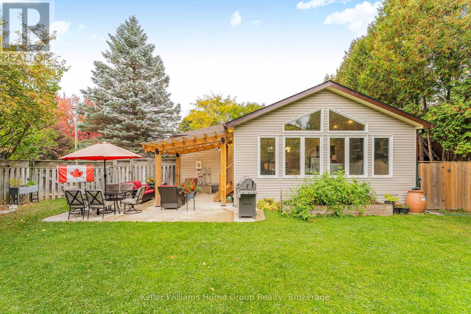 328 Burnett Avenue, Cambridge, Ontario  N1T 1G6 - Photo 6 - X12471108