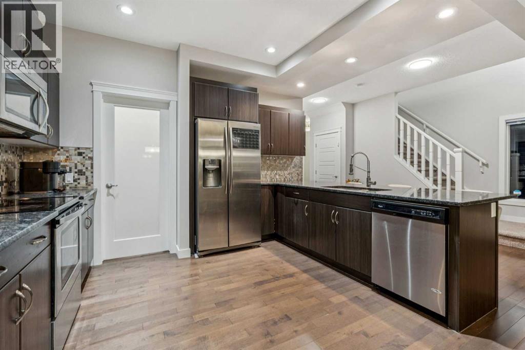 159 Evanswood Circle Nw, Calgary, Alberta  T3P 0K2 - Photo 11 - A2268125