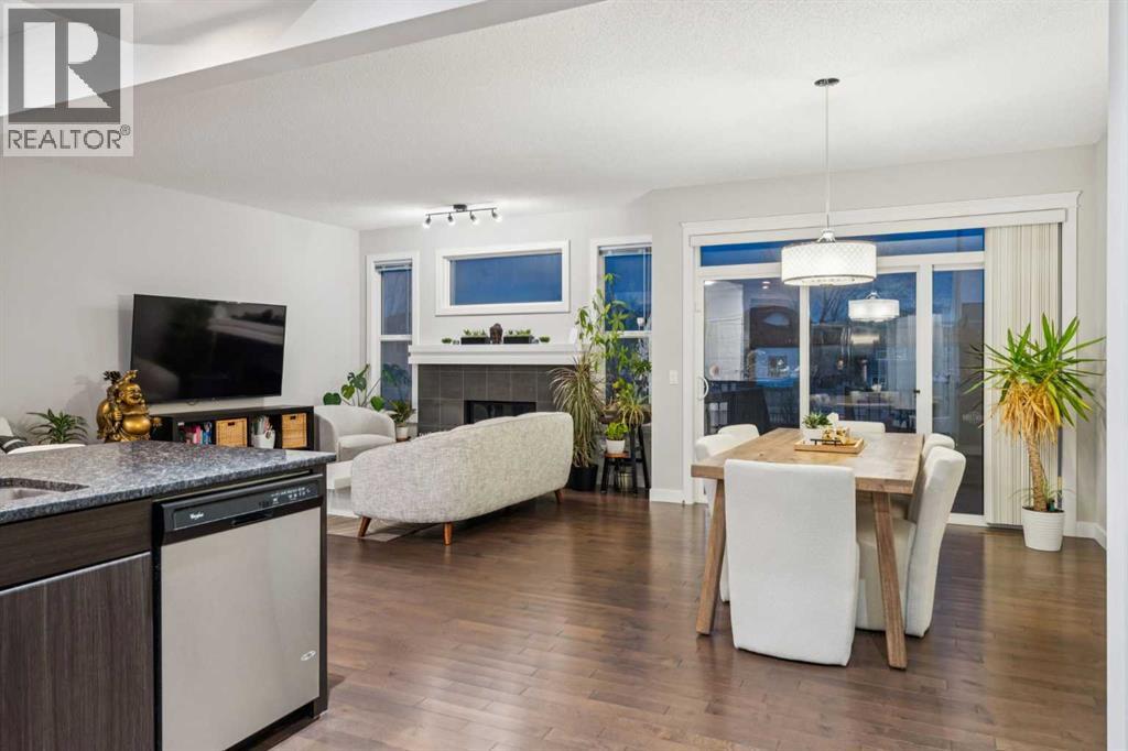 159 Evanswood Circle Nw, Calgary, Alberta  T3P 0K2 - Photo 7 - A2268125