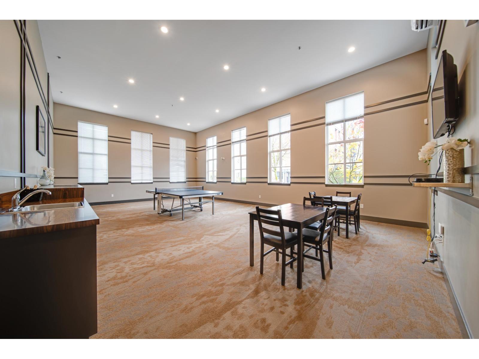 320 15137 33 Avenue, Surrey, British Columbia  V3Z 0Y1 - Photo 27 - R3061402