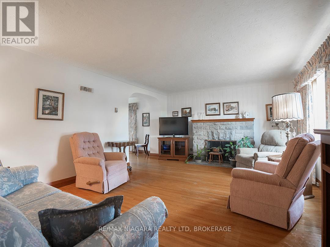 3393 Hwy 3 Road E, Port Colborne, Ontario  L3K 5V3 - Photo 3 - X12535336