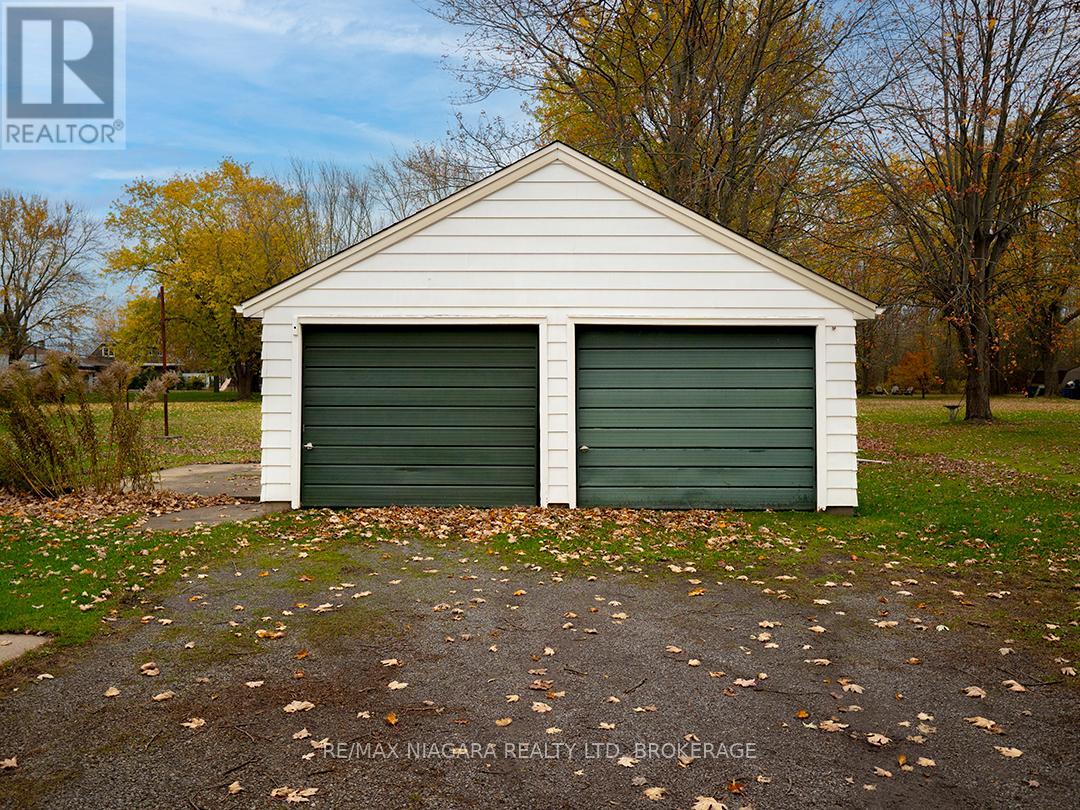 3393 Hwy 3 Road E, Port Colborne, Ontario  L3K 5V3 - Photo 33 - X12535336