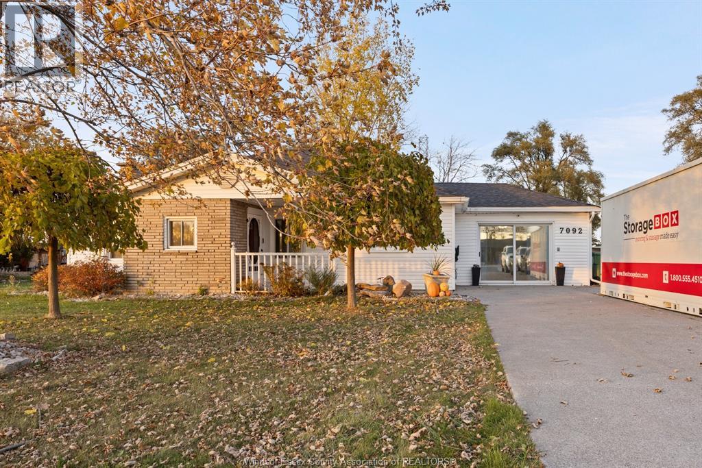 7092 HIGHWAY 3, Tecumseh, Ontario