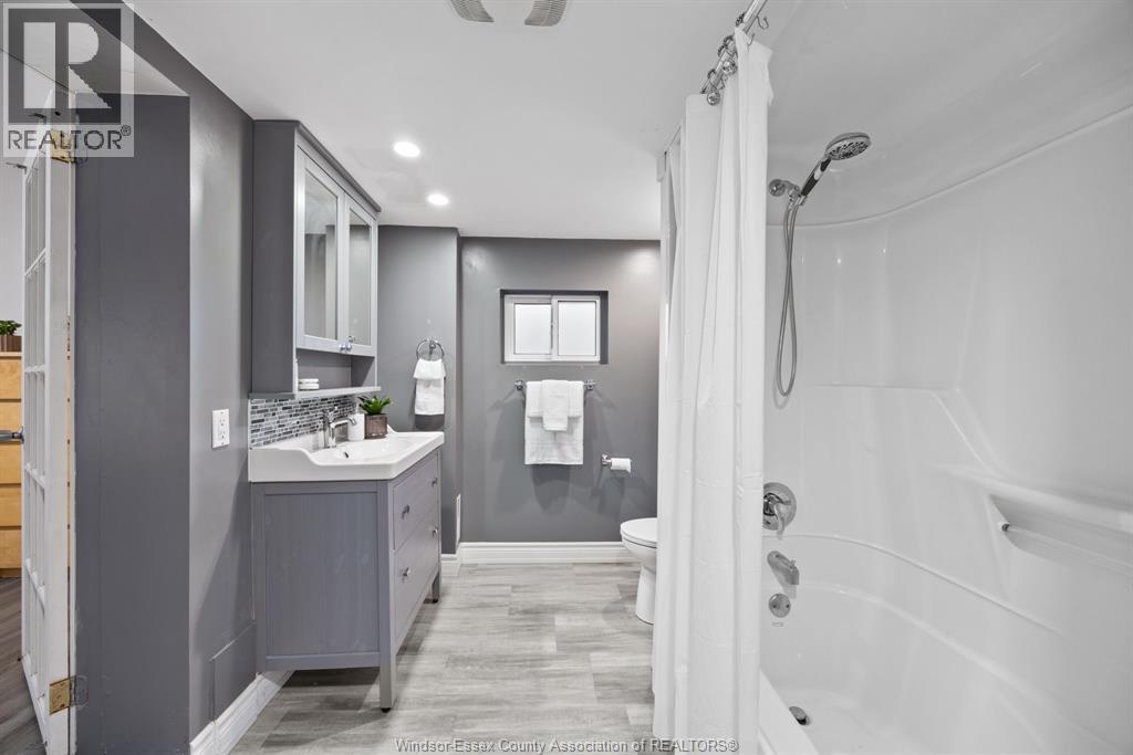 7092 Highway 3, Tecumseh, Ontario N0R 1K0 - Photo 15 - 25028552