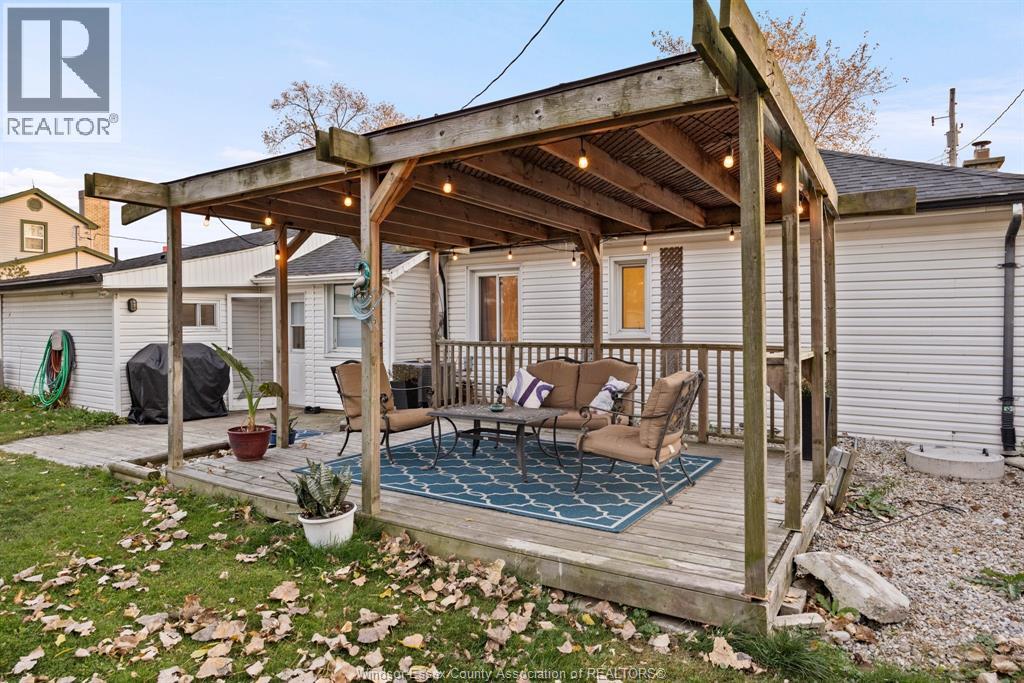 7092 Highway 3, Tecumseh, Ontario N0R 1K0 - Photo 24 - 25028552